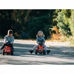 FALK Baby Kubota Ride-on Traktor Med Trailer, Rive Og Skovl -Legepladser Netbutik falk baby kubota ride on traktor med trailer rive og skovl 8